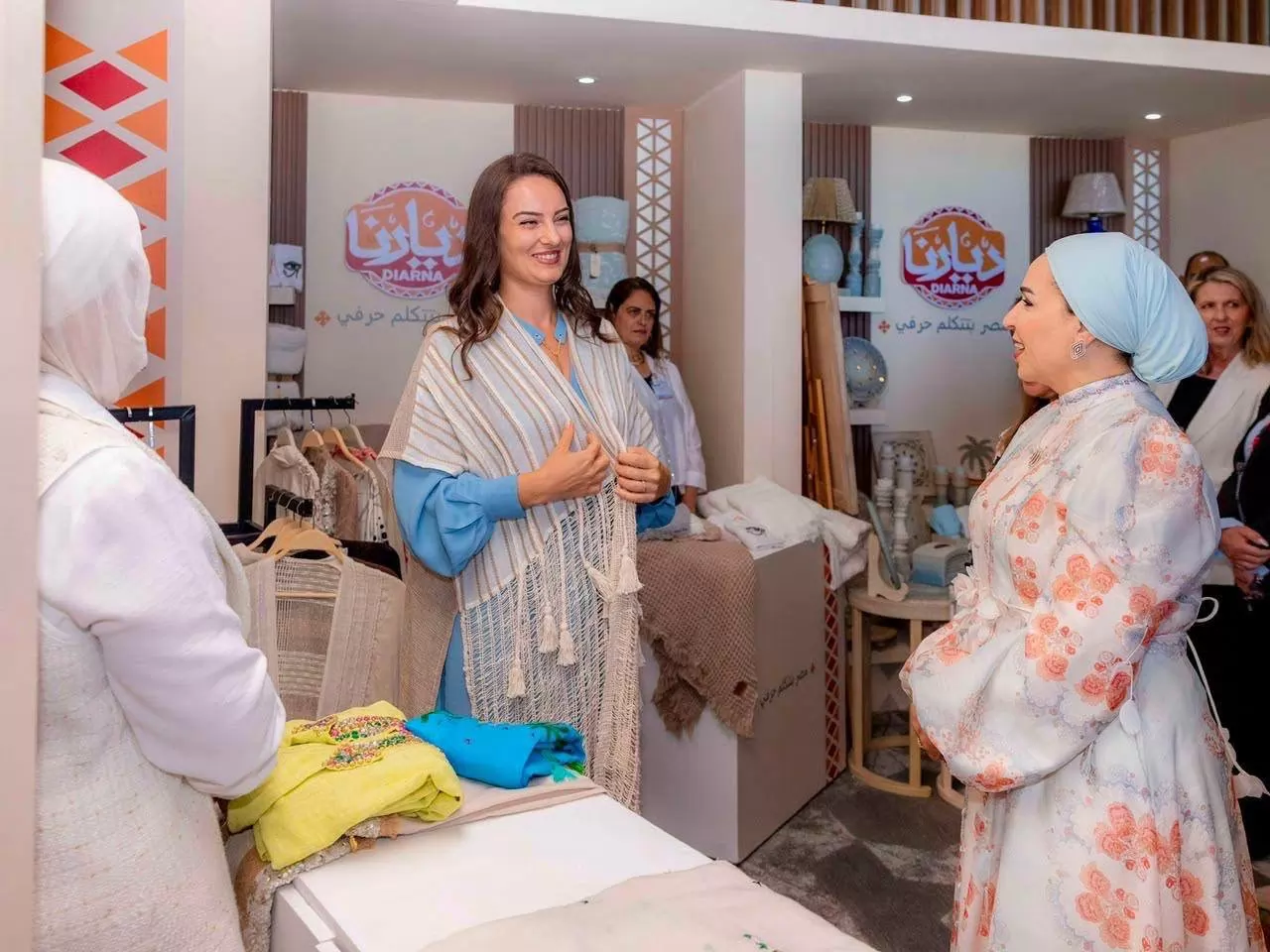 السيدة انتصار السيسي: سعدت بلقاء السيدة الأولى لجمهورية الجبل الأسود وتجولنا معًا في