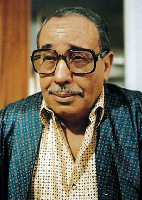 فؤاد المهندس.. قدم عادل إمام لأول مرة فى مسرحية \"أنا وهو وهي\"